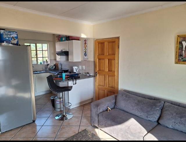 2 BEDROOM APARTMENT FOR SALE IN NORTHGATE